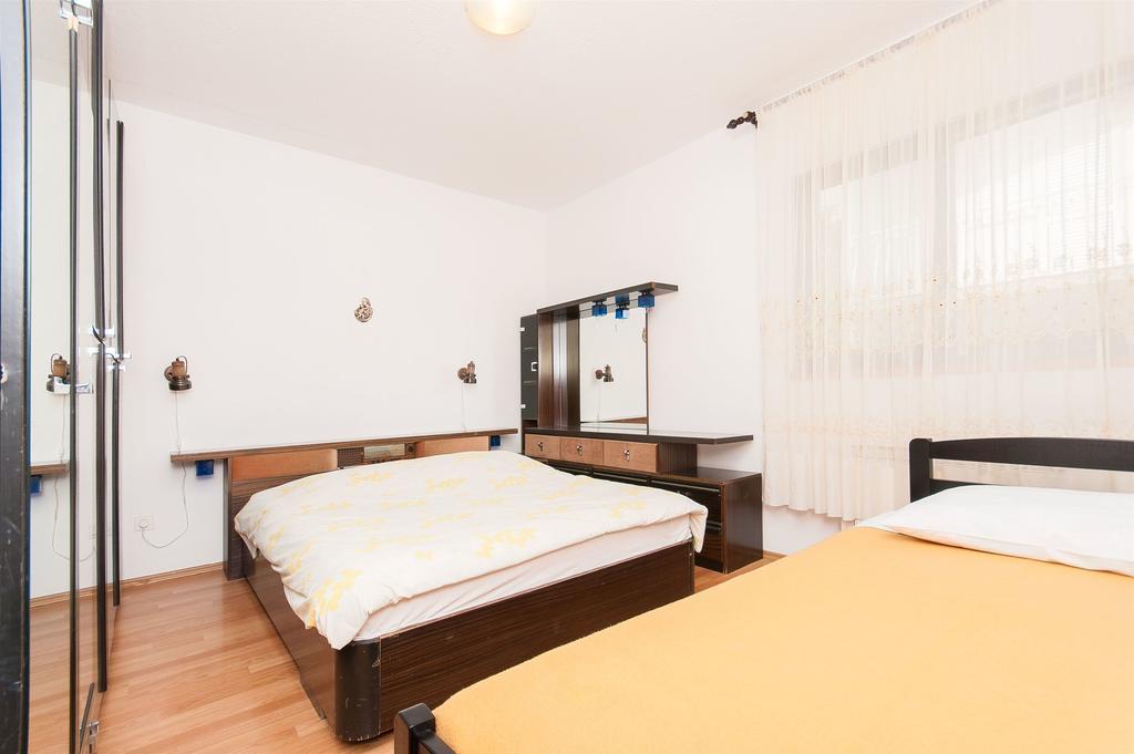 Apartments Natasa Trogir Exterior foto